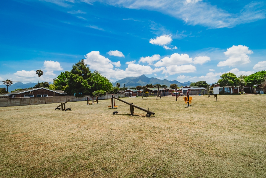 2 Bedroom Property for Sale in George South Western Cape